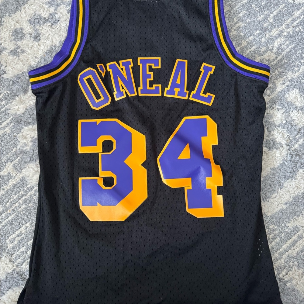 Shaquille O’Neal lakers Basketball Jersey Kids Medium - Picture 2 of 2